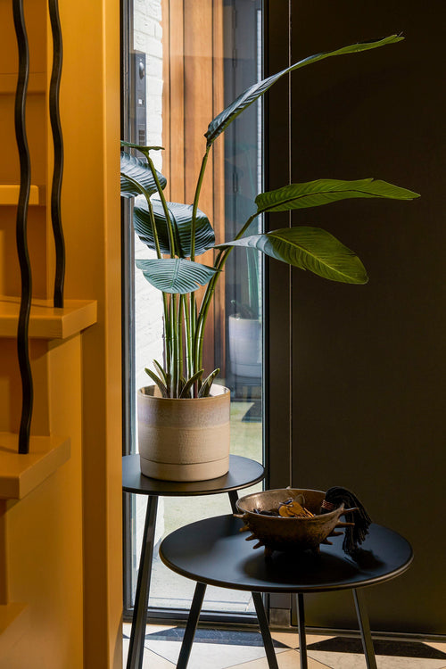 Mica Decorations Olof Bloempot - H20 x Ø22 cm - Terracotta - Crème - vtwonen shop