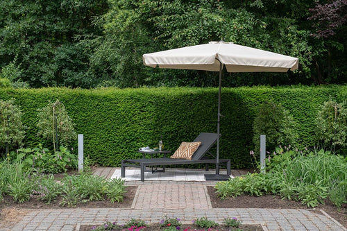 Delta parasol - Ø300 cm - carbon black - ecru - vtwonen shop