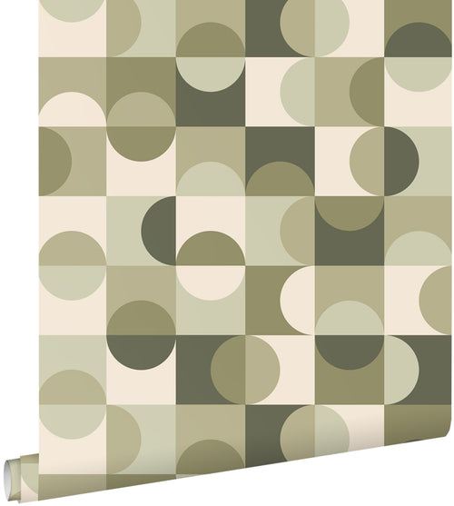 ESTAhome behang cirkels in Bauhaus stijl vergrijsd groen en beige - 50 x 900 cm - 130940 - vtwonen shop