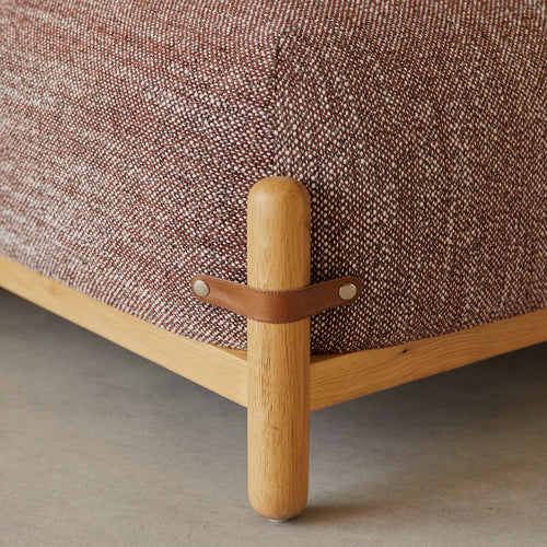 Tikamoon Fauteuil in massief eikenhout en gevlamde stof - Bruin