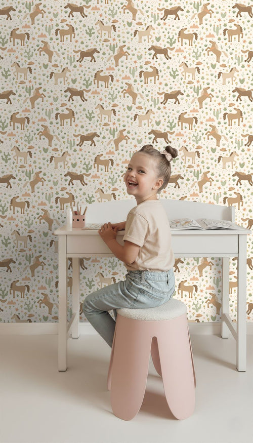 ESTAhome behang paarden beige, bruin en groen - 50 x 900 cm - 132192